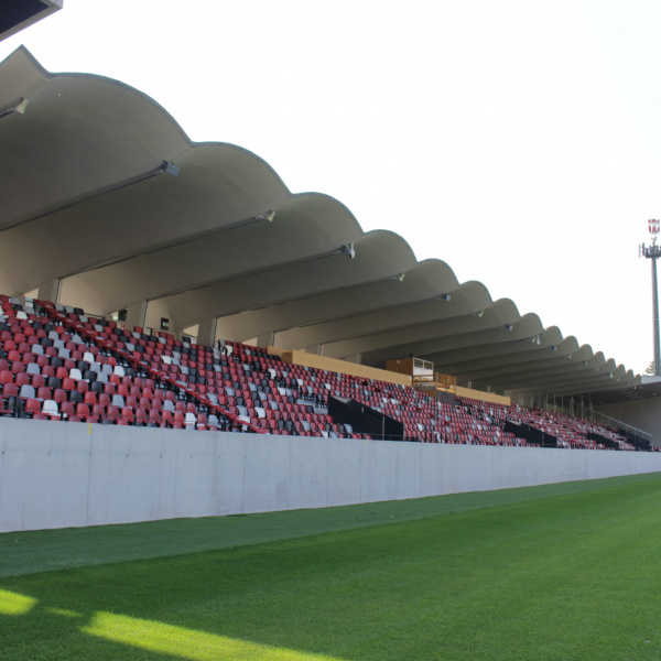 Het nieuwe Druso-stadion in Bolzano is ingehuldigd, klaar om de Serie B te verwelkomen