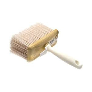 Brush for wet walls