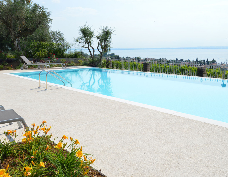 ItalianTerrazzo®, exposed aggregate floor, dune finish. Private residence, Bardolino, Italy